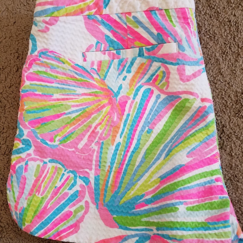 Lilly Pulitzer shorts - size 8